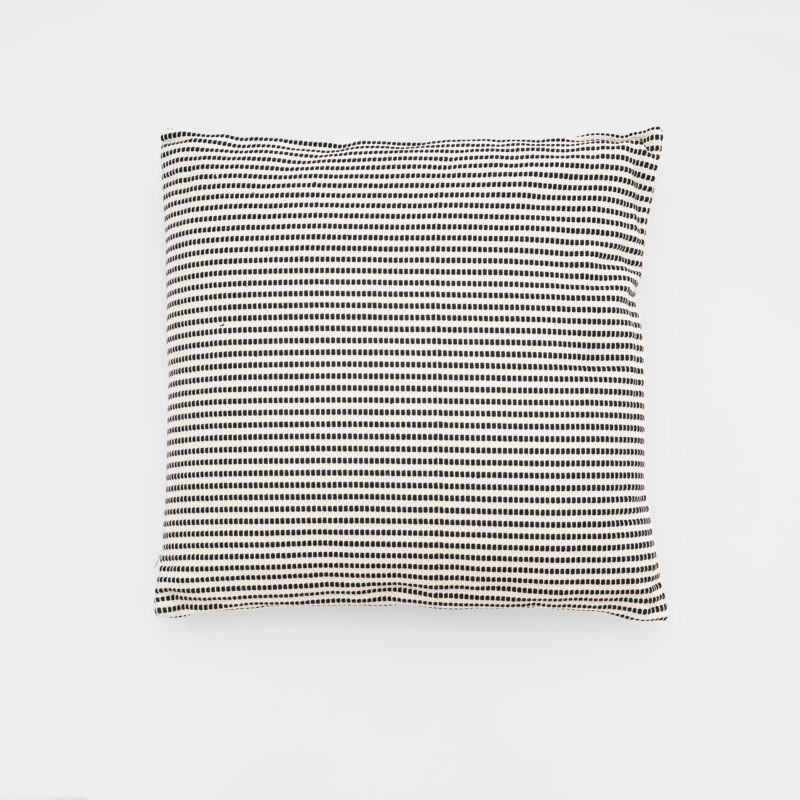 RUL-CUSHION 46MUL.jpg