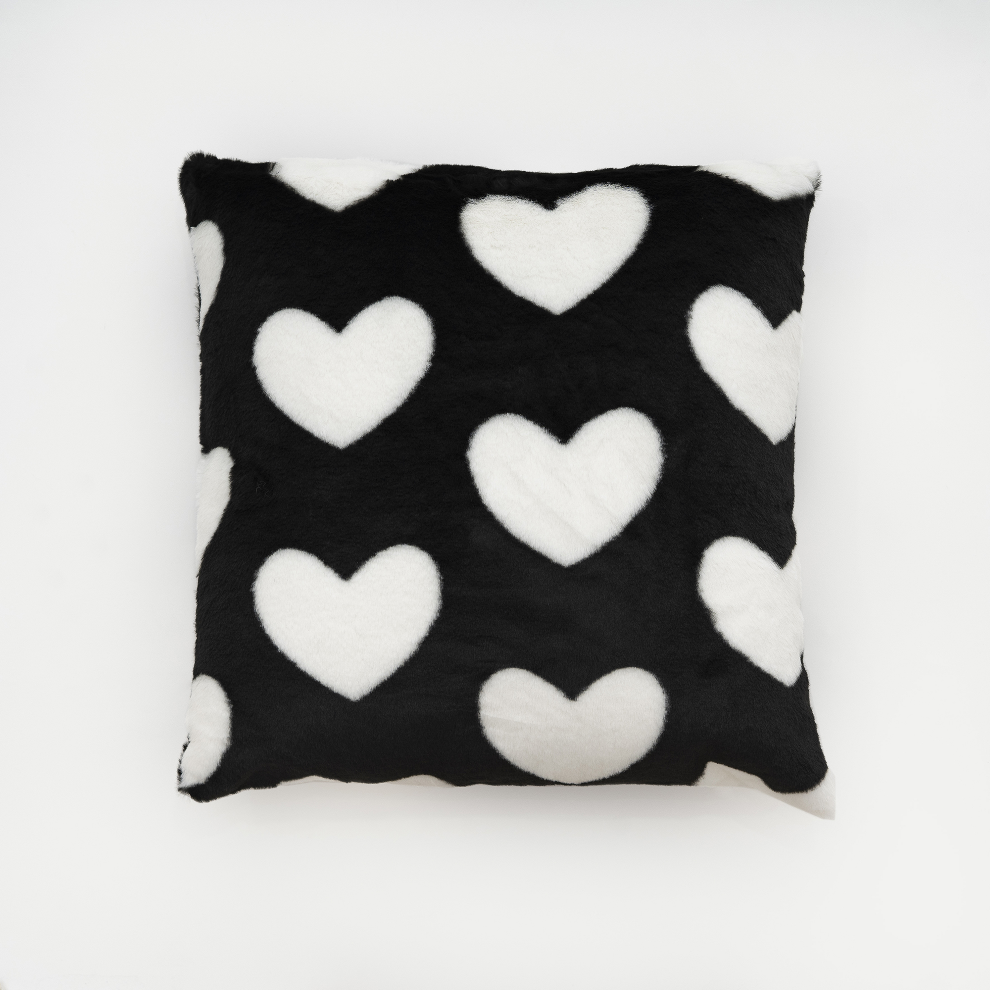RUL-CUSHION 43BKWH.jpg